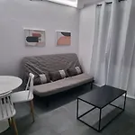 公寓 Katerinas House *